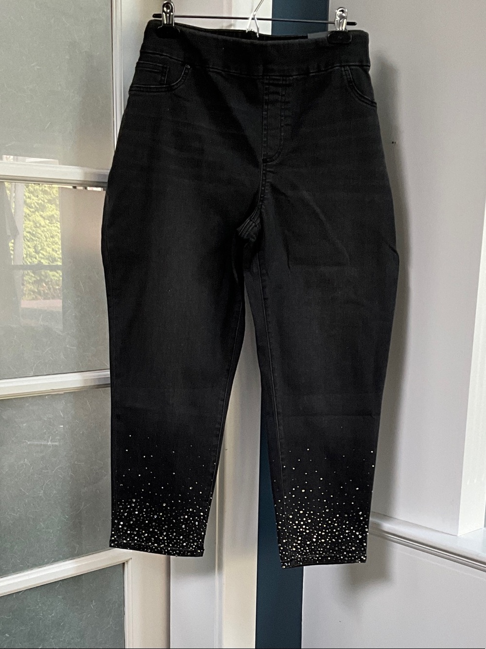 Chico's Black Pull-On Jeggings